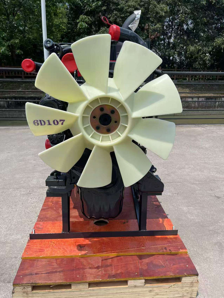 KOMATSU 6D107E-1 6D107E - Двигатель для Экскаваторов: фото 1 KOMATSU 6D107E-1 6D107E - Двигатель для Экскаваторов: фото 1