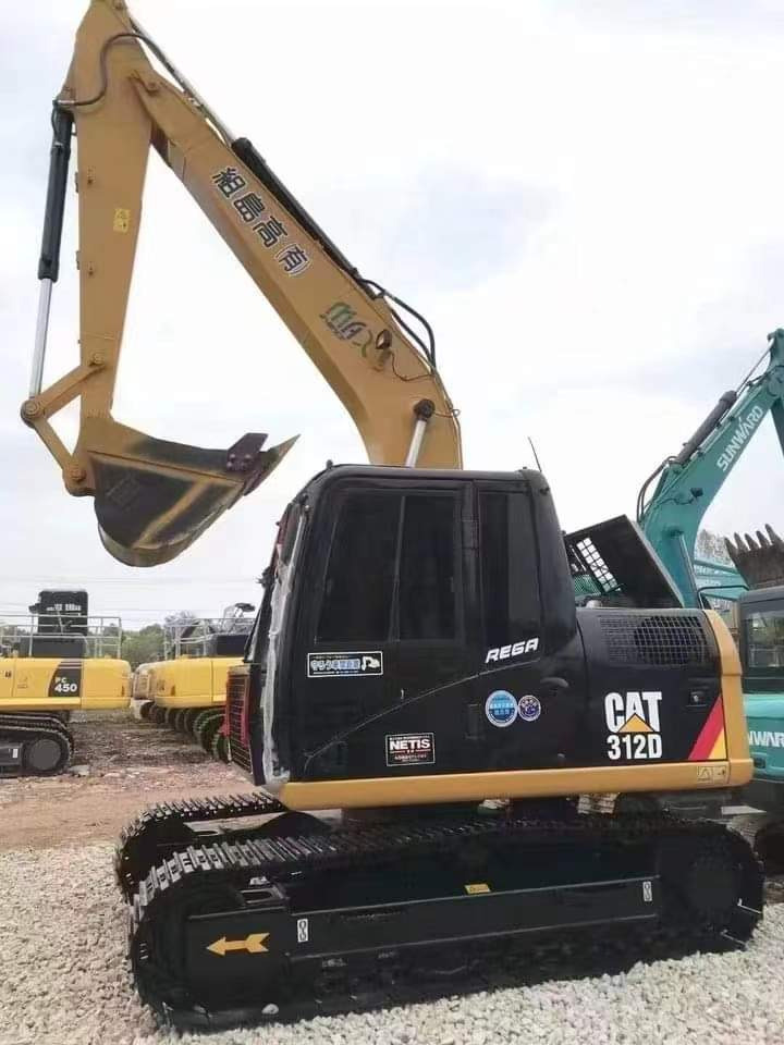 EXCAVATOR Caterpillar CAT312D Small and Medium-sized Original 12Ton Used Excavator CAT312D Sold Well - Мини-экскаватор: фото 1 EXCAVATOR Caterpillar CAT312D Small and Medium-sized Original 12Ton Used Excavator CAT312D Sold Well - Мини-экскаватор: фото 1