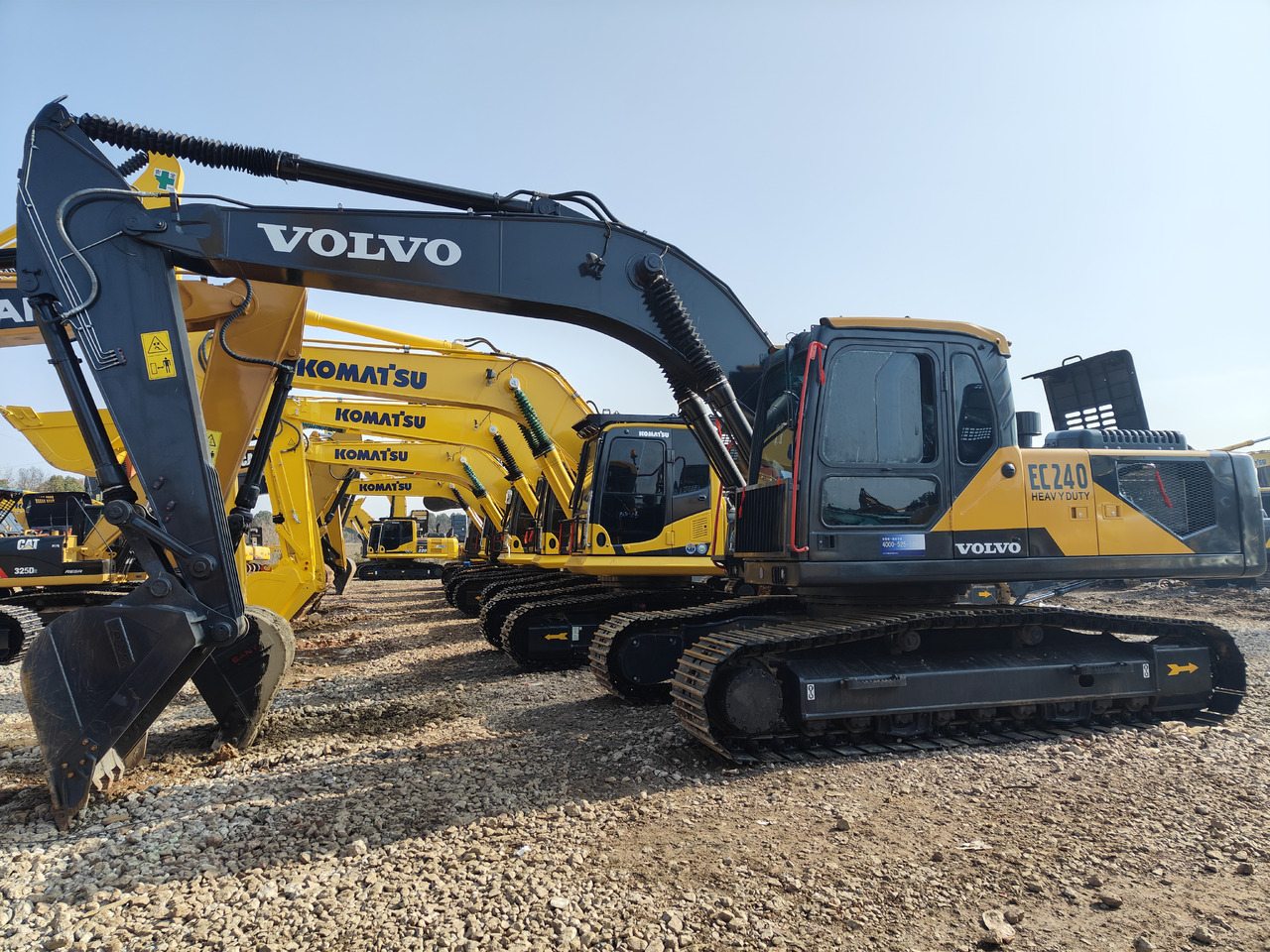 Good Condition Used Excavator volvo EC240 Second-hand - Гусеничный экскаватор: фото 5 Good Condition Used Excavator volvo EC240 Second-hand - Гусеничный экскаватор: фото 5