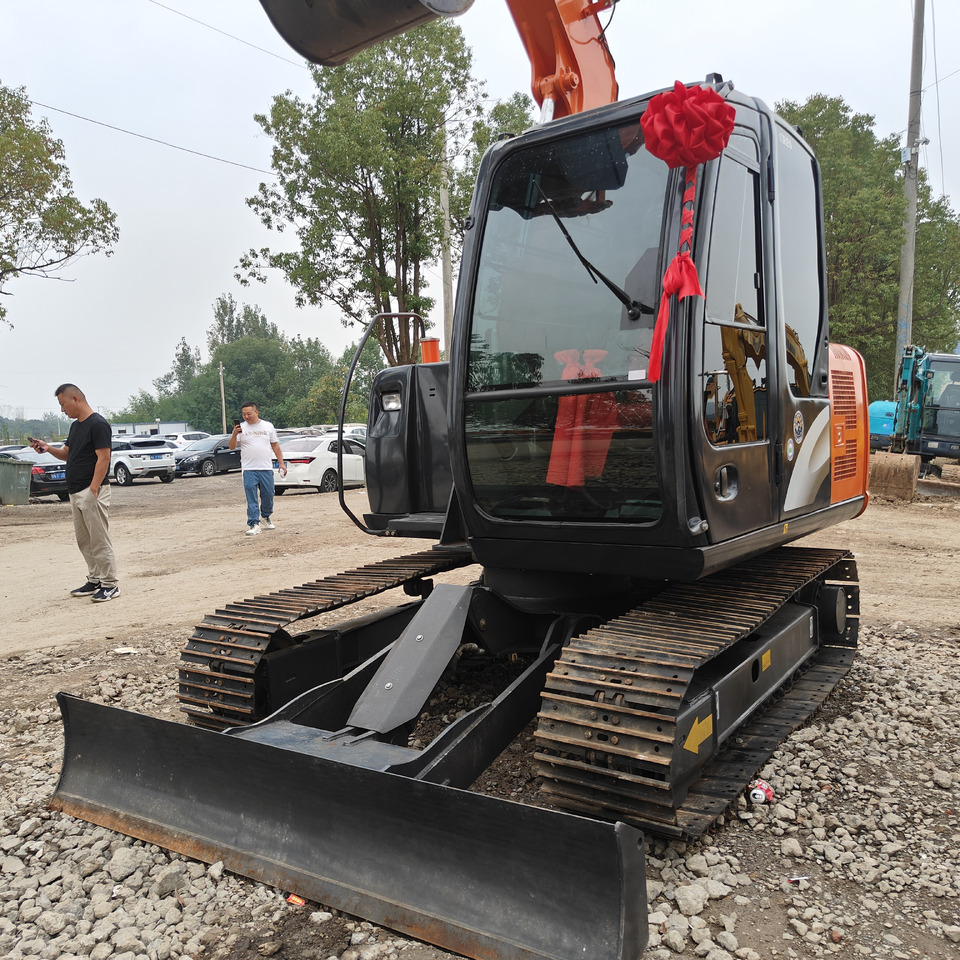 CRAWLER EXCAVATOR Used Hitachi ZX70 Excavator for Sale - Low Hours - Строительная техника: фото 2 CRAWLER EXCAVATOR Used Hitachi ZX70 Excavator for Sale - Low Hours - Строительная техника: фото 2