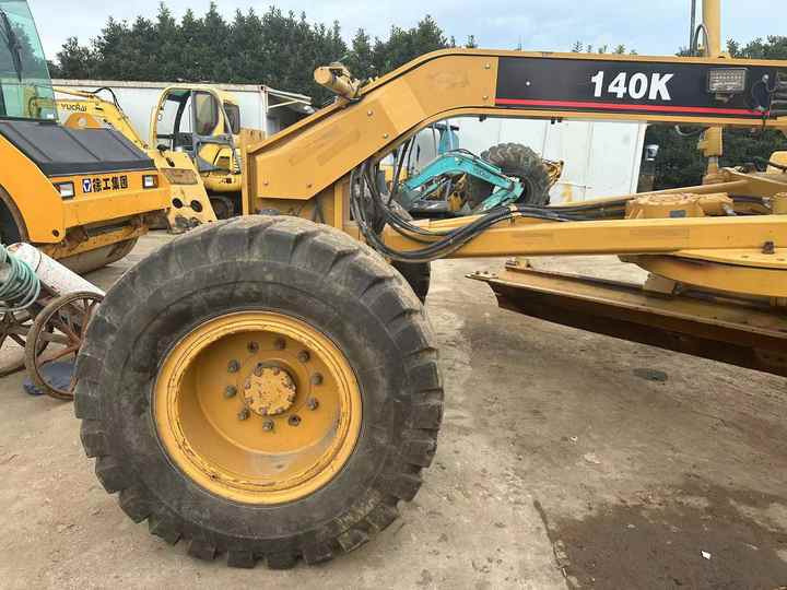 Used CAT 140K Land Road Motor Graer CAT140k Used Grader Cheap Price for Sale - Грейдер: фото 4 Used CAT 140K Land Road Motor Graer CAT140k Used Grader Cheap Price for Sale - Грейдер: фото 4