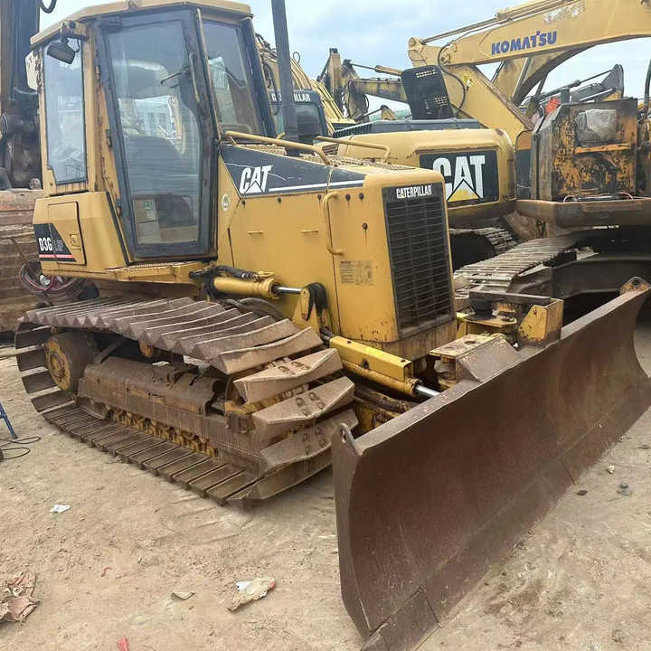 Used Caterpillar CAT D3G Land Road Motor Bulldozer CAT Used Grader Cheap Price for Sale - Бульдозер: фото 2 Used Caterpillar CAT D3G Land Road Motor Bulldozer CAT Used Grader Cheap Price for Sale - Бульдозер: фото 2