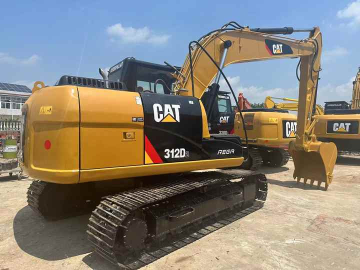 Used Caterpillar Cat312D2 Excavator Original Japan Heavy Machinery Caterpillar 312D2 Excavator for Sale - Гусеничный экскаватор: фото 2 Used Caterpillar Cat312D2 Excavator Original Japan Heavy Machinery Caterpillar 312D2 Excavator for Sale - Гусеничный экскаватор: фото 2