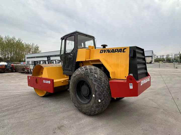 Used Heavy Construction Equipment Dynapac Ca301d Second Hand Road Rollers Used Machine Hot Sale - Компактор: фото 4 Used Heavy Construction Equipment Dynapac Ca301d Second Hand Road Rollers Used Machine Hot Sale - Компактор: фото 4