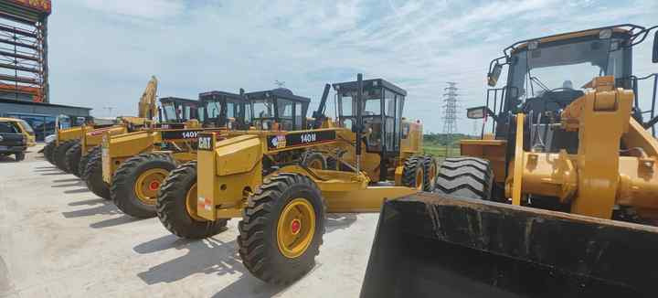 Used Japan Imported Caterpillar 140M Cat 140m Motor Grader with Good Quality and Low Price for Sale - Экскаватор: фото 5 Used Japan Imported Caterpillar 140M Cat 140m Motor Grader with Good Quality and Low Price for Sale - Экскаватор: фото 5