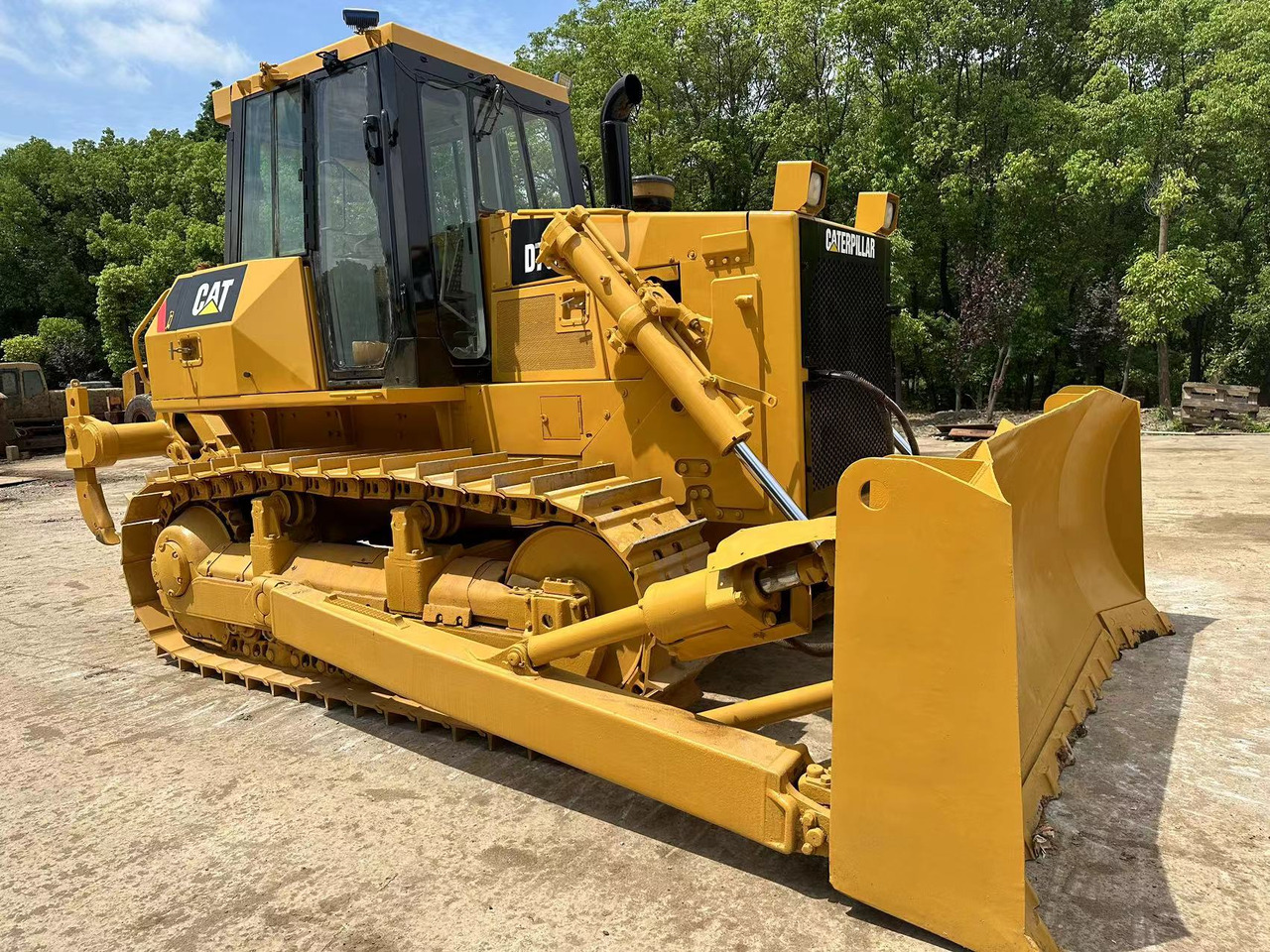 CATERPILLAR D7G2 - Бульдозер: фото 2 CATERPILLAR D7G2 - Бульдозер: фото 2