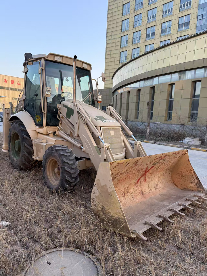JCB 3CX - Экскаватор-погрузчик: фото 3 JCB 3CX - Экскаватор-погрузчик: фото 3