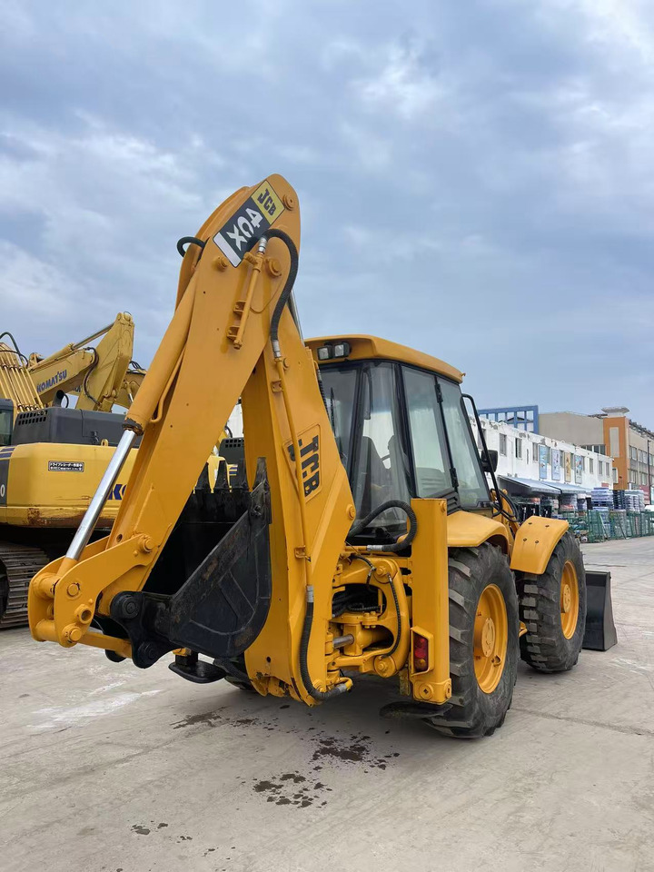 JCB 4CX - Экскаватор-погрузчик: фото 2 JCB 4CX - Экскаватор-погрузчик: фото 2