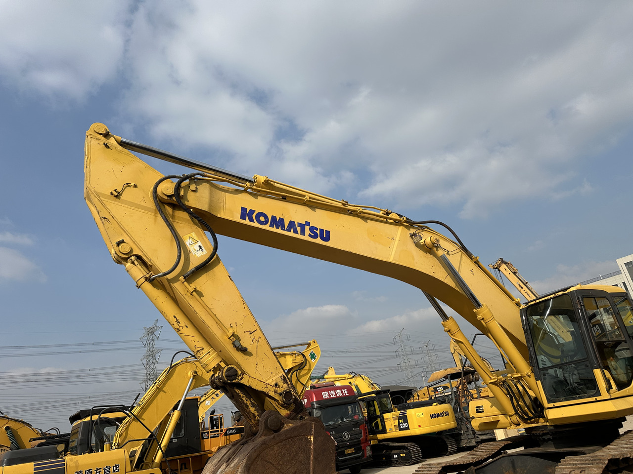 KOMATSU PC400-7 - Гусеничный экскаватор: фото 5 KOMATSU PC400-7 - Гусеничный экскаватор: фото 5