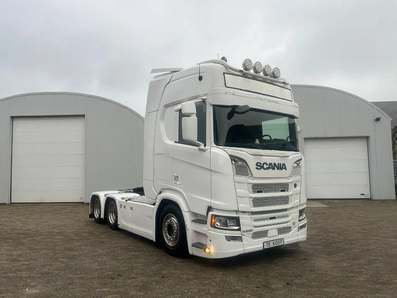 Scania R650 V8 NGS R650 6x4 - Тягач: фото 4 Scania R650 V8 NGS R650 6x4 - Тягач: фото 4