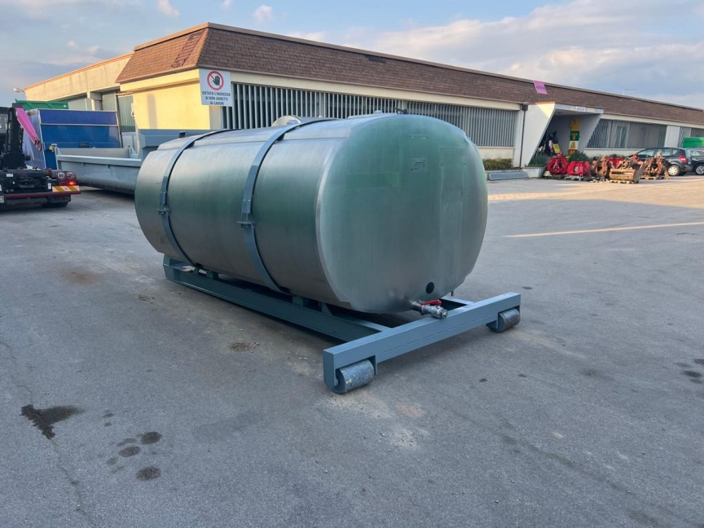 CISTERNA SCARRABILE USATA IN ACCIAIO INOX - Контейнер для мультилифта: фото 3 CISTERNA SCARRABILE USATA IN ACCIAIO INOX - Контейнер для мультилифта: фото 3
