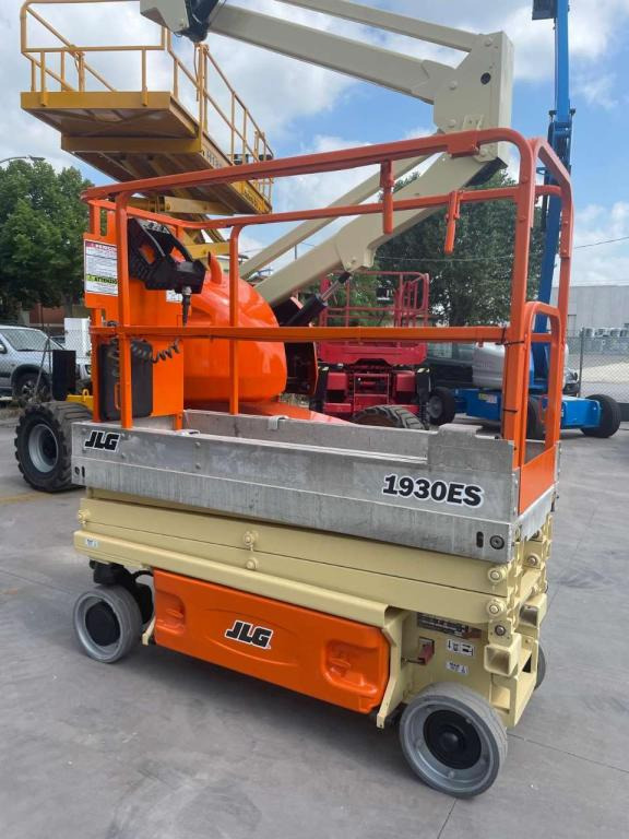 JLG 1930ES - Ножничный подъемник: фото 1 JLG 1930ES - Ножничный подъемник: фото 1