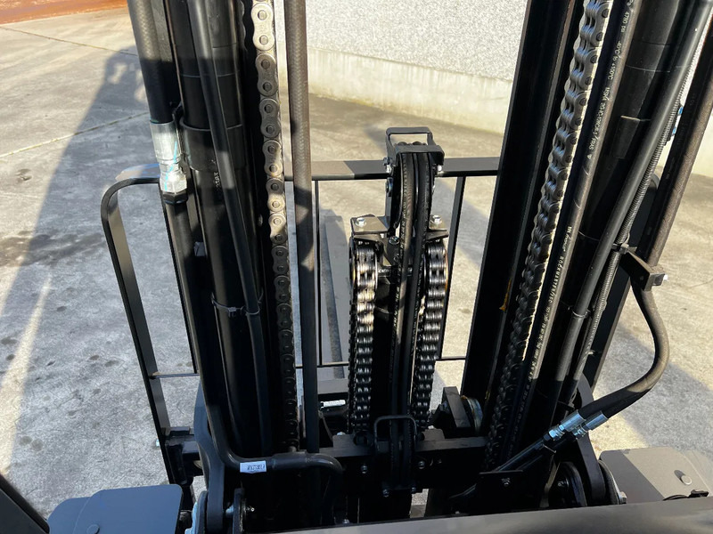 Toyota 52-8FDJF35 TONERO 35 (NEW) (5x in Stock) в лизинг Toyota 52-8FDJF35 TONERO 35 (NEW) (5x in Stock): фото 7