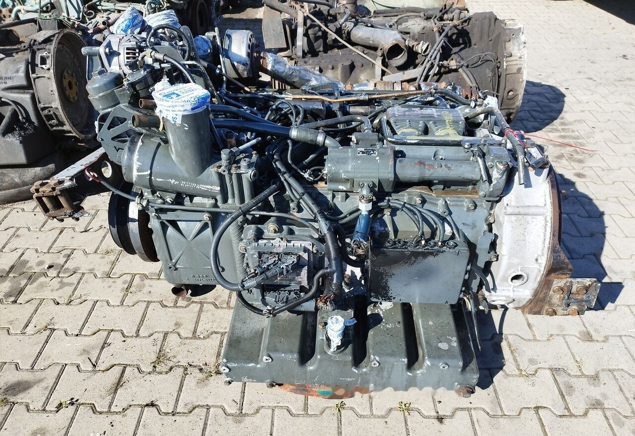 MAN D2066 LUH12 MAN BUS: Neoplan, Lions City, Lionґs Regio, Lions Coach - Двигатель для Автобусов: фото 3 MAN D2066 LUH12 MAN BUS: Neoplan, Lions City, Lionґs Regio, Lions Coach - Двигатель для Автобусов: фото 3