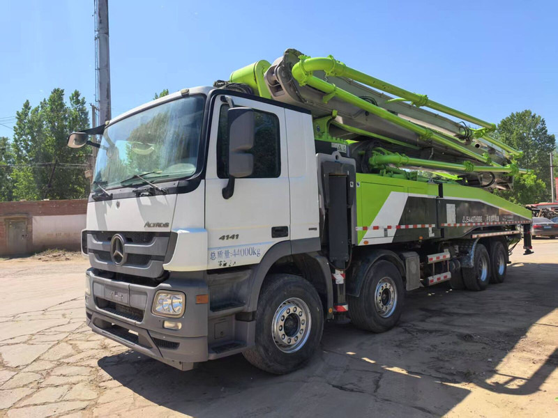 Mercedes-Benz Actros - Бетононасос стационарный: фото 4 Mercedes-Benz Actros - Бетононасос стационарный: фото 4