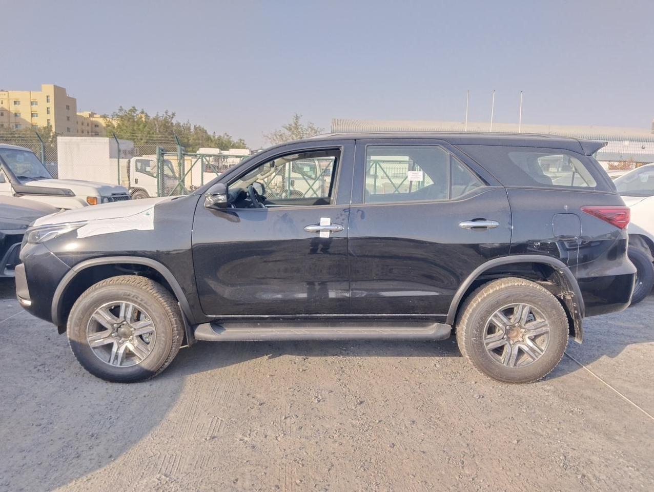 TOYOTA 2.7L SR5 - Легковой автомобиль: фото 3 TOYOTA 2.7L SR5 - Легковой автомобиль: фото 3