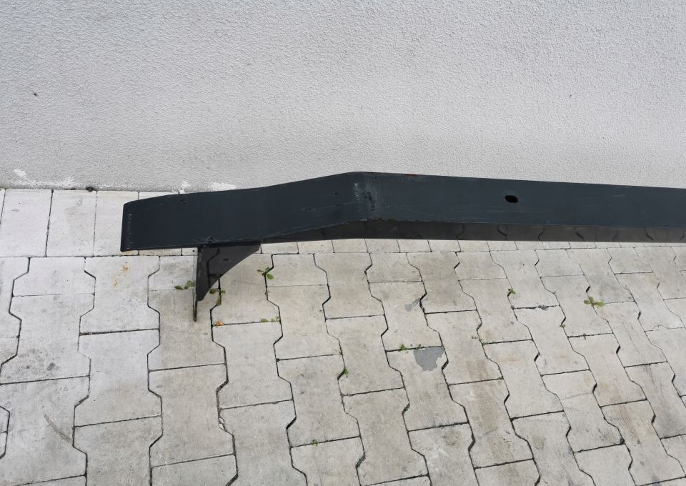 BELKA ZDERZAKA DAF LF EURO6 - Бампер для Грузовиков: фото 4 BELKA ZDERZAKA DAF LF EURO6 - Бампер для Грузовиков: фото 4