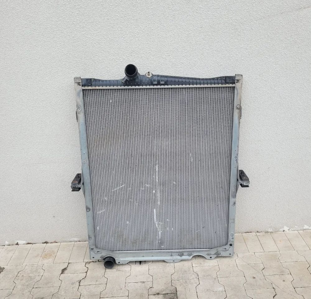 CHŁODNICA WODY VOLVO FH4 SZCZELNA Chwalim116 - Радиатор для Грузовиков: фото 1 CHŁODNICA WODY VOLVO FH4 SZCZELNA Chwalim116 - Радиатор для Грузовиков: фото 1