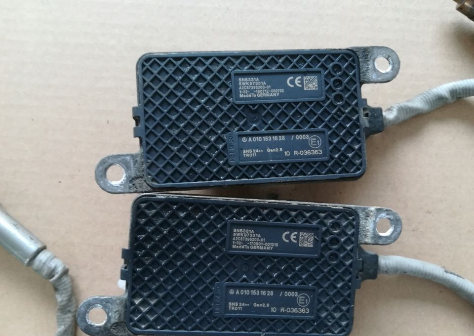 CZUJNIK NOX MERCEDES ACTROS A 0101531628 - Сенсор: фото 1 CZUJNIK NOX MERCEDES ACTROS A 0101531628 - Сенсор: фото 1