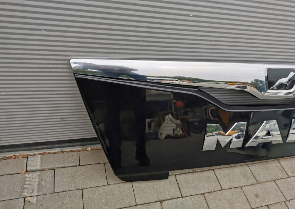 GRILL MAN TGX E6 LIFT 81.61150-6106 - Решётка радиатора для Грузовиков: фото 3 GRILL MAN TGX E6 LIFT 81.61150-6106 - Решётка радиатора для Грузовиков: фото 3