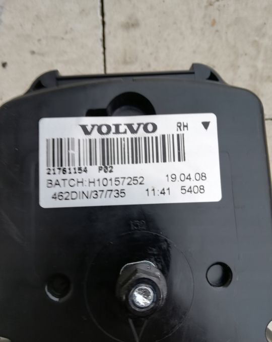 LAMPY TYL VOLVO FM FMX ORYGINAŁ KOMPLET NOWE - Задний фонарь для Грузовиков: фото 3 LAMPY TYL VOLVO FM FMX ORYGINAŁ KOMPLET NOWE - Задний фонарь для Грузовиков: фото 3