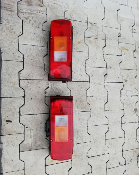 LAMPY TYL VOLVO FM FMX ORYGINAŁ KOMPLET NOWE - Задний фонарь для Грузовиков: фото 1 LAMPY TYL VOLVO FM FMX ORYGINAŁ KOMPLET NOWE - Задний фонарь для Грузовиков: фото 1