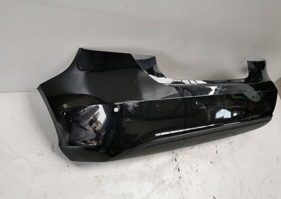 MERCEDES A KLASA TYL W 176 - Аэродинамика/ Спойлеры: фото 3 MERCEDES A KLASA TYL W 176 - Аэродинамика/ Спойлеры: фото 3