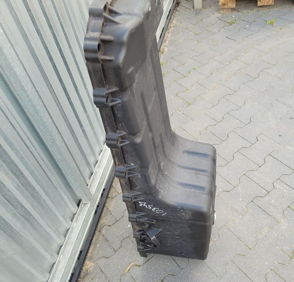 MISKA OLEJOWA RENAULT GAMA VOLVO FH 13 LITRÓW - Двигатель для Грузовиков: фото 2 MISKA OLEJOWA RENAULT GAMA VOLVO FH 13 LITRÓW - Двигатель для Грузовиков: фото 2