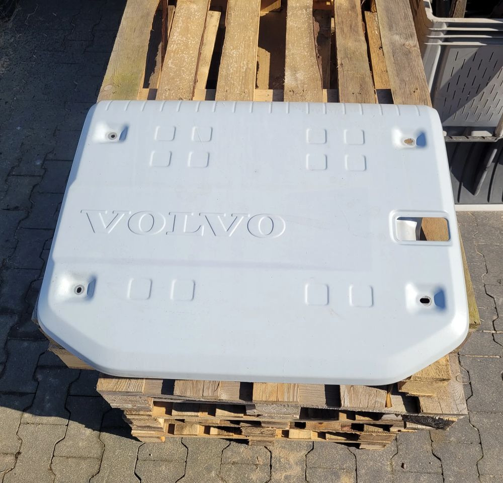 OSŁONA KATALIZATORA VOLVO FH4 FH5 - Кузов и экстерьер для Грузовиков: фото 1 OSŁONA KATALIZATORA VOLVO FH4 FH5 - Кузов и экстерьер для Грузовиков: фото 1