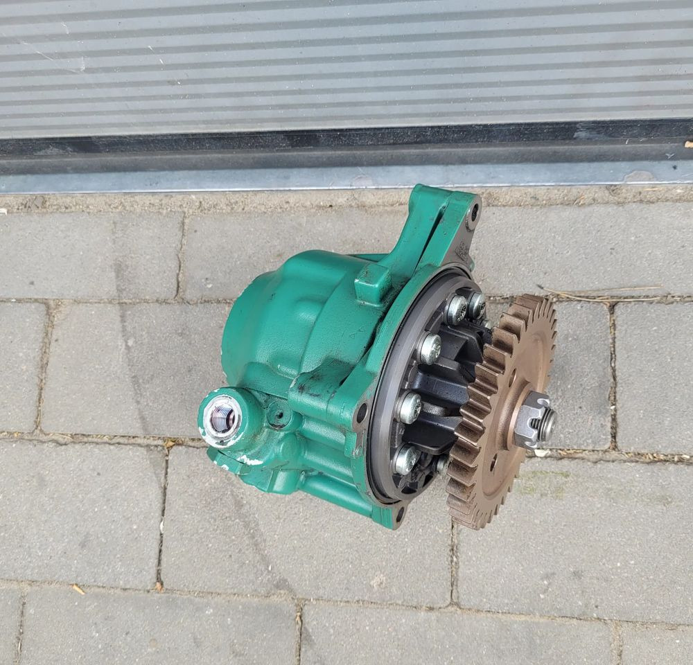 POMPA WSPOMAGANIA VOLVO FH5 ORYGINAŁ 23645399 CHWALIM116 - Насос гидроусилителя для Грузовиков: фото 2 POMPA WSPOMAGANIA VOLVO FH5 ORYGINAŁ 23645399 CHWALIM116 - Насос гидроусилителя для Грузовиков: фото 2