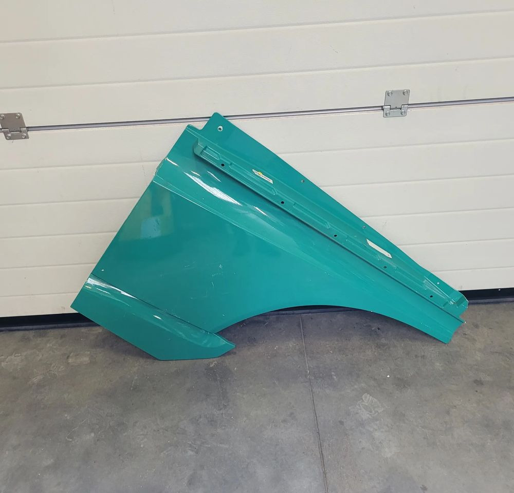 PRZEDŁUŻENIE DRZWI MERCEDES MP4 MP5 LEWE A9617200001 - Дверь и запчасти для Грузовиков: фото 1 PRZEDŁUŻENIE DRZWI MERCEDES MP4 MP5 LEWE A9617200001 - Дверь и запчасти для Грузовиков: фото 1