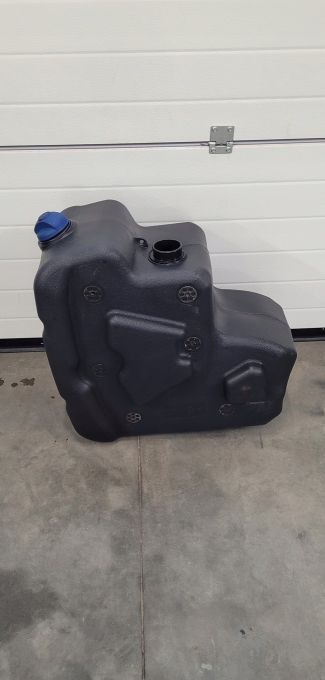 ZBIORNIK AD BLUE VOLVO FH4 21645367 - Бак для AdBlue для Грузовиков: фото 1 ZBIORNIK AD BLUE VOLVO FH4 21645367 - Бак для AdBlue для Грузовиков: фото 1