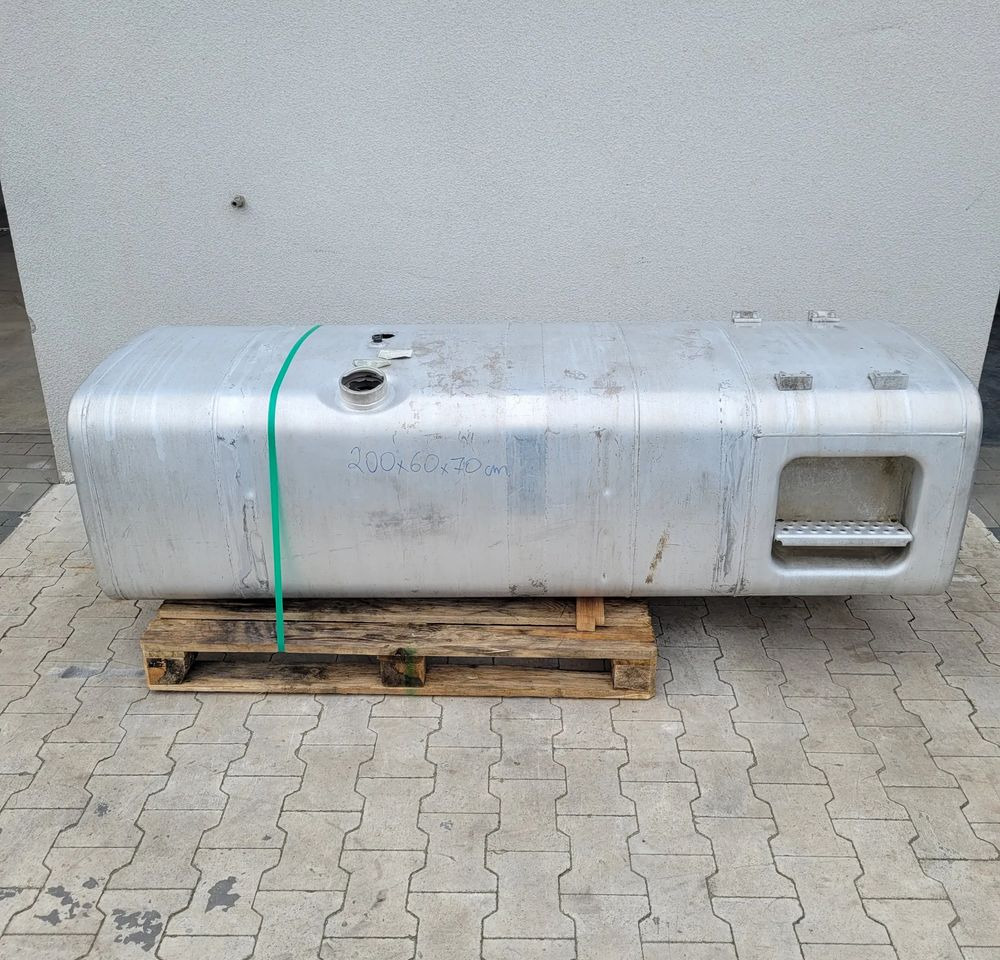 ZBIORNIK PALIWA MAN TGX TGS 200X60X70CM - Топливный бак для Грузовиков: фото 1 ZBIORNIK PALIWA MAN TGX TGS 200X60X70CM - Топливный бак для Грузовиков: фото 1