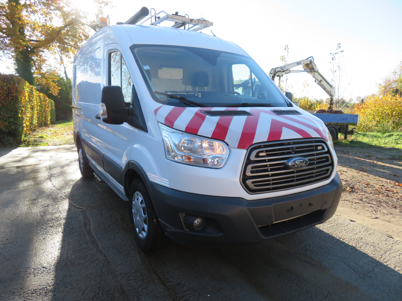 Ford Transit 2.0TDCi - L2H2 - Цельнометаллический фургон: фото 1 Ford Transit 2.0TDCi - L2H2 - Цельнометаллический фургон: фото 1