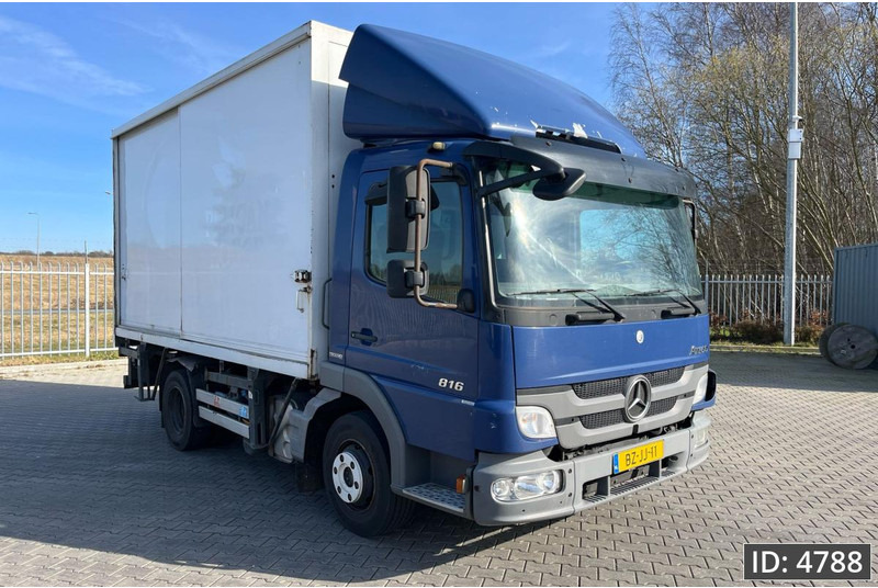 Mercedes-Benz Atego 816 Day Cab, Euro 5, BDF / EPS automatic / standklima / Hydraulic system - Грузовик-контейнеровоз/ Сменный кузов: фото 4 Mercedes-Benz Atego 816 Day Cab, Euro 5, BDF / EPS automatic / standklima / Hydraulic system - Грузовик-контейнеровоз/ Сменный кузов: фото 4