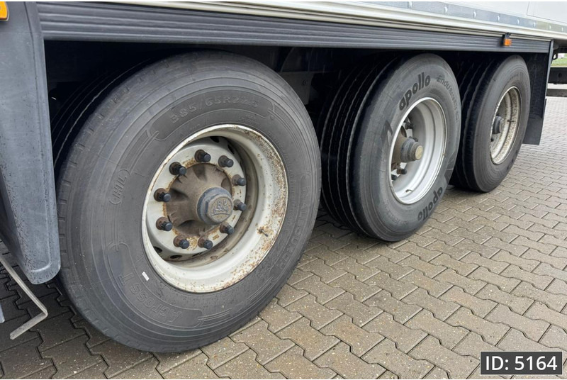 Полуприцеп-рефрижератор Schmitz Cargobull SKO 24 / Disk brakes / Carrier Vector 1550 / Palletbox: фото 6 Полуприцеп-рефрижератор Schmitz Cargobull SKO 24 / Disk brakes / Carrier Vector 1550 / Palletbox: фото 6