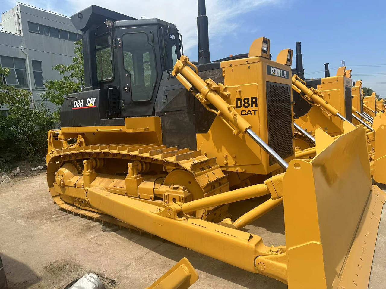 CATERPILLAR D8R Bulldozer Click for Discount - Бульдозер: фото 3 CATERPILLAR D8R Bulldozer Click for Discount - Бульдозер: фото 3