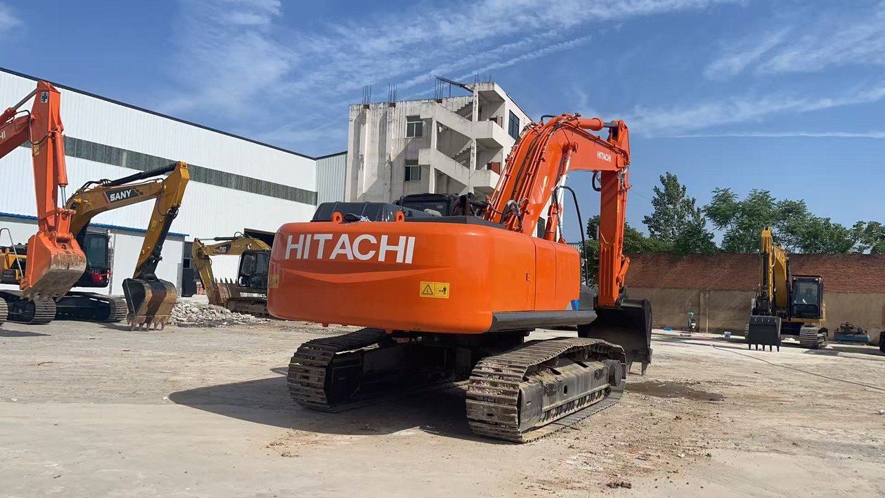 HITACHI ZX350-3G Excavator | Zero Final Drive Issues | New Undercarriage | Super Clean - Гусеничный экскаватор: фото 5 HITACHI ZX350-3G Excavator | Zero Final Drive Issues | New Undercarriage | Super Clean - Гусеничный экскаватор: фото 5