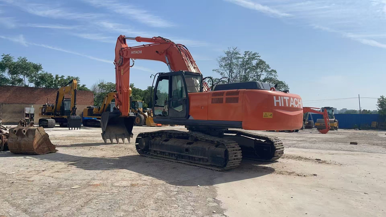 HITACHI ZX350-3G Excavator | Zero Final Drive Issues | New Undercarriage | Super Clean - Гусеничный экскаватор: фото 2 HITACHI ZX350-3G Excavator | Zero Final Drive Issues | New Undercarriage | Super Clean - Гусеничный экскаватор: фото 2