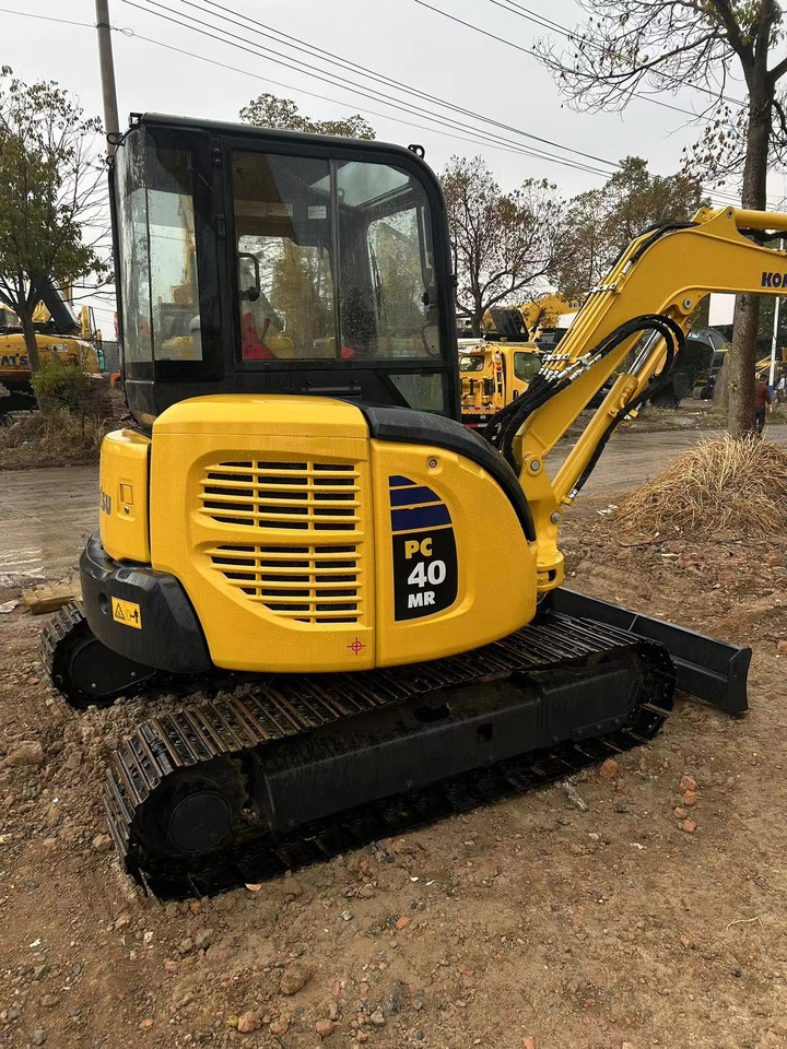 KOMATSU Mini Excavator PC40 With Enclosed Cab - Мини-экскаватор: фото 4 KOMATSU Mini Excavator PC40 With Enclosed Cab - Мини-экскаватор: фото 4