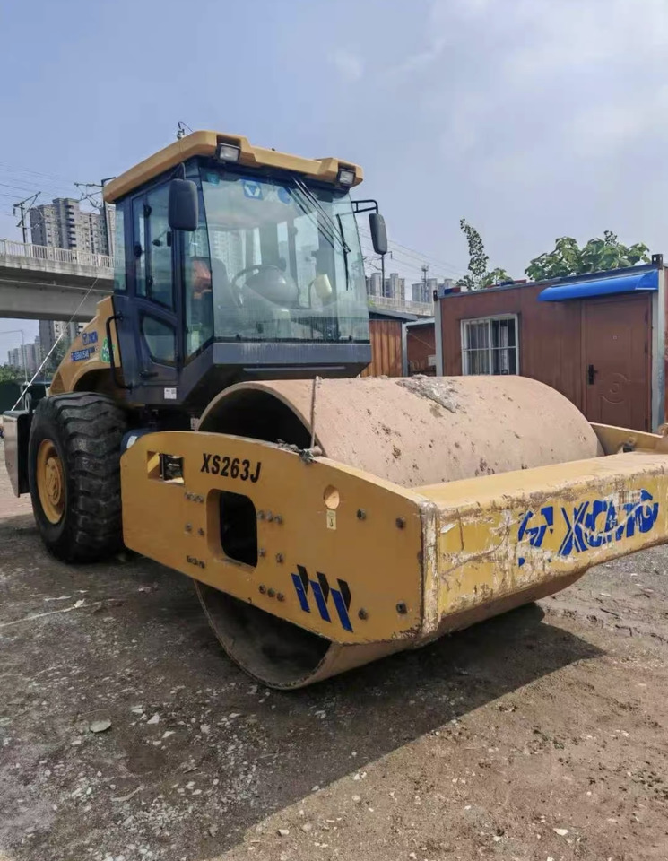 XCMG XCMG XS263J Original Road Roller Negotiable - Строительная техника: фото 2 XCMG XCMG XS263J Original Road Roller Negotiable - Строительная техника: фото 2