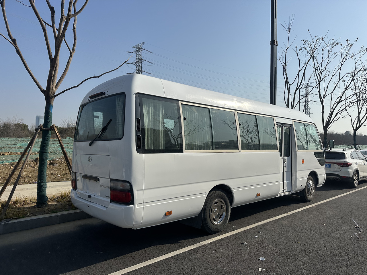 TOYOTA Mini Coach White Low Mileage - Туристический автобус: фото 5 TOYOTA Mini Coach White Low Mileage - Туристический автобус: фото 5