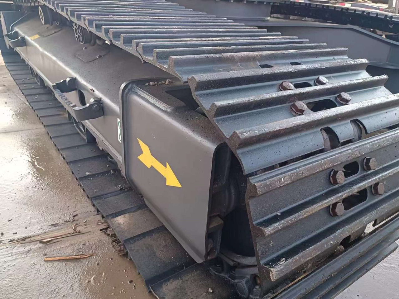 VOLVO EC210 Excavator Click for Discount - Гусеничный экскаватор: фото 2 VOLVO EC210 Excavator Click for Discount - Гусеничный экскаватор: фото 2