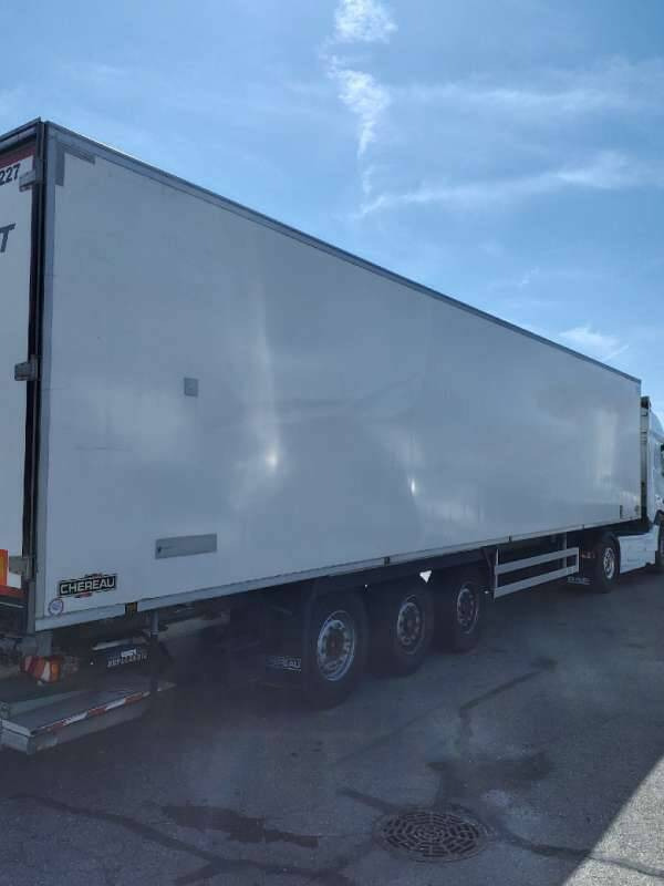 Semi-remorque 3 Essieux FRIGO 38 TONNES HAYON CAISSE CHEREAU GROUPE CARRIER VECTOR 1950 MT - Полуприцеп-рефрижератор: фото 4 Semi-remorque 3 Essieux FRIGO 38 TONNES HAYON CAISSE CHEREAU GROUPE CARRIER VECTOR 1950 MT - Полуприцеп-рефрижератор: фото 4