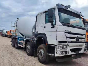 SINOTRUK Concrete Truck for Sale in Mali - Автобетоносмеситель: фото 1 SINOTRUK Concrete Truck for Sale in Mali - Автобетоносмеситель: фото 1