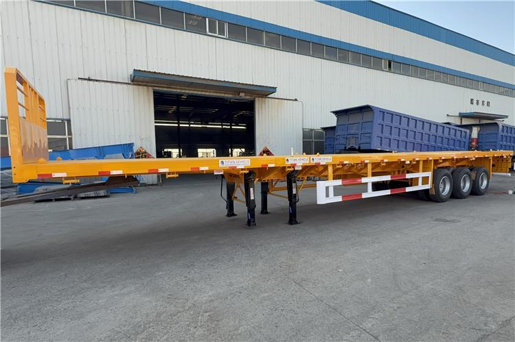 TITAN 3 Axle 24m Extendable Flatbed Trailer for Sale In Chile - Полуприцеп-контейнеровоз/ Сменный кузов: фото 3 TITAN 3 Axle 24m Extendable Flatbed Trailer for Sale In Chile - Полуприцеп-контейнеровоз/ Сменный кузов: фото 3