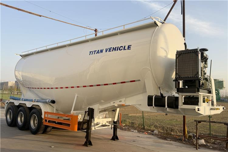 TITAN 3 Axle 50 Ton Dry Bulker Cement Tanker Trailer for Sale In Saudi Arabia - Полуприцеп цистерна для сыпучих грузов: фото 3 TITAN 3 Axle 50 Ton Dry Bulker Cement Tanker Trailer for Sale In Saudi Arabia - Полуприцеп цистерна для сыпучих грузов: фото 3
