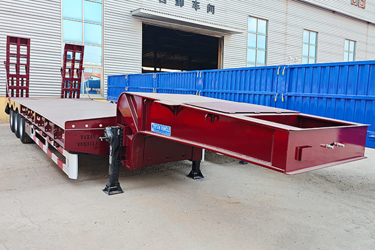 TITAN 3 Axle Low Bed Trailer for Sale in Saudi Arabia - Низкорамный полуприцеп: фото 1 TITAN 3 Axle Low Bed Trailer for Sale in Saudi Arabia - Низкорамный полуприцеп: фото 1