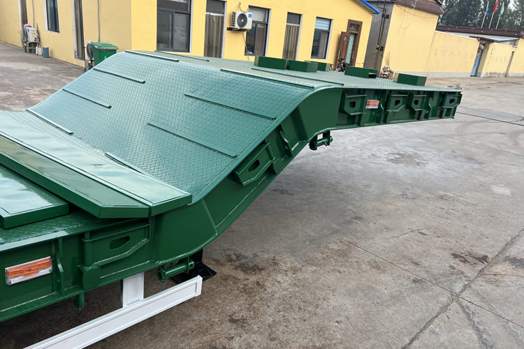 TITAN 4 Axle Low Loader Trailer for Sale in Jamaica - Низкорамный полуприцеп: фото 5 TITAN 4 Axle Low Loader Trailer for Sale in Jamaica - Низкорамный полуприцеп: фото 5