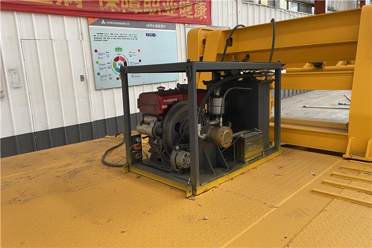 TITAN 4 Line 8 Axle Removable Gooseneck Trailer for Sale In Nigeria Lagos - Низкорамный полуприцеп: фото 5 TITAN 4 Line 8 Axle Removable Gooseneck Trailer for Sale In Nigeria Lagos - Низкорамный полуприцеп: фото 5